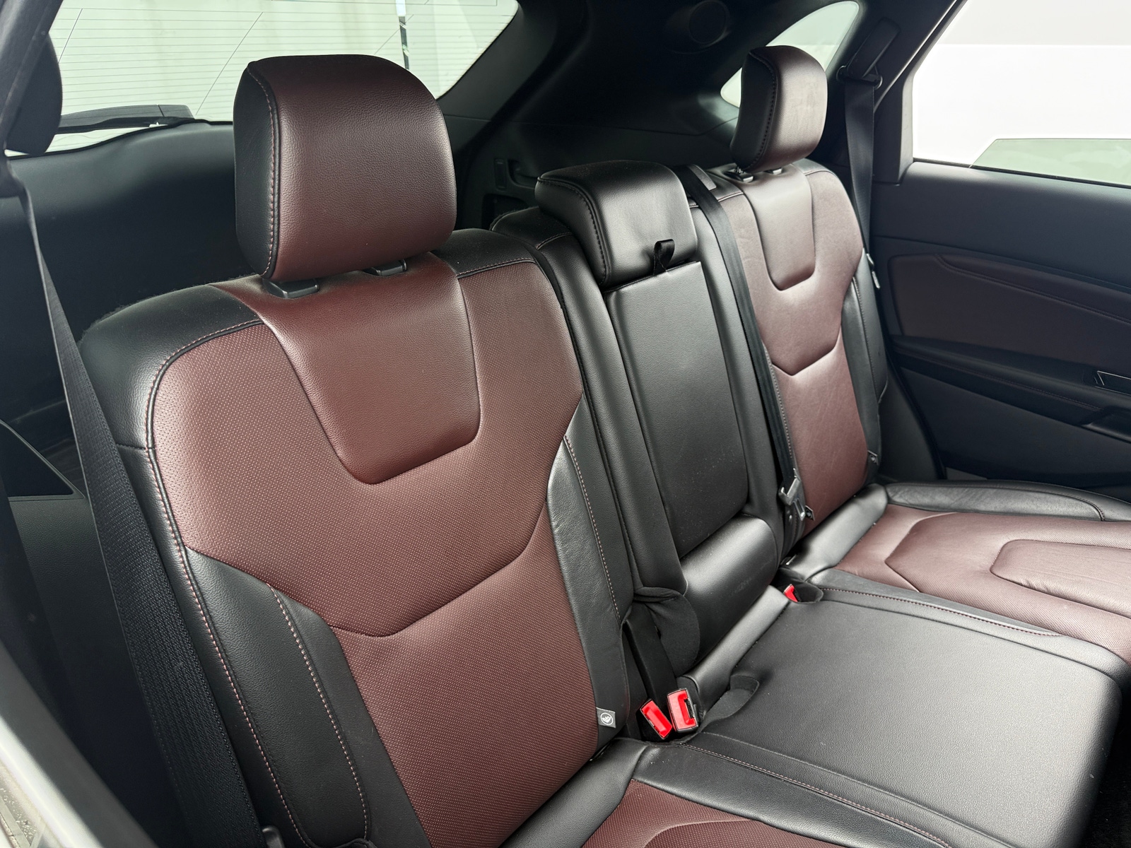 Thumbnail: 2020 Ford Edge - 5