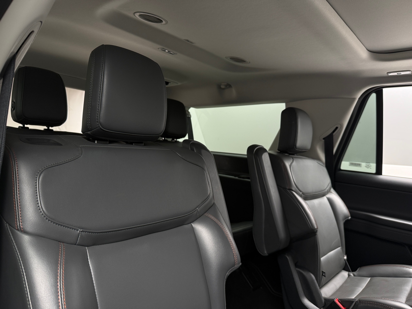 Thumbnail: 2025 Ford Expedition MAX - 6