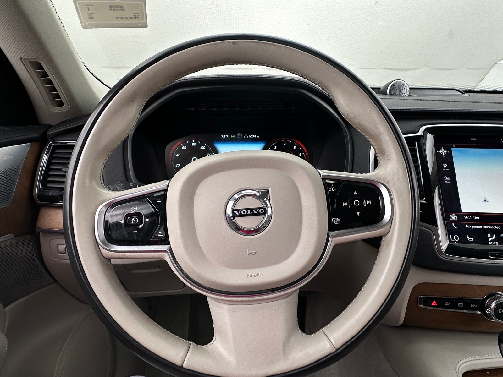 Thumbnail: 2016 Volvo XC90 - 4