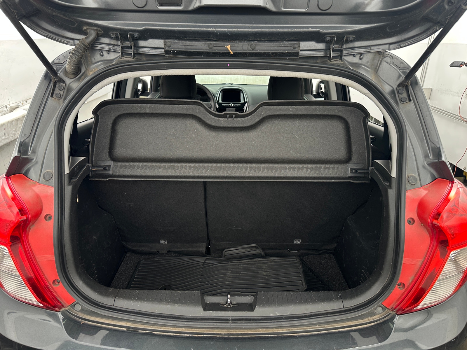 Thumbnail: 2020 Chevrolet Spark - 6