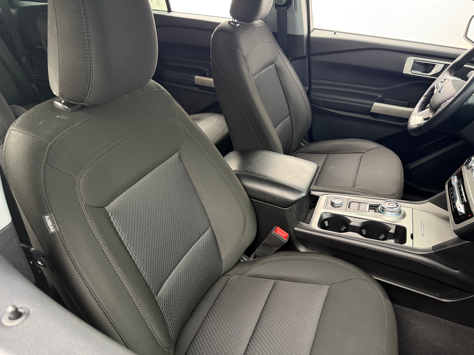 Thumbnail: 2022 Ford Explorer - 2