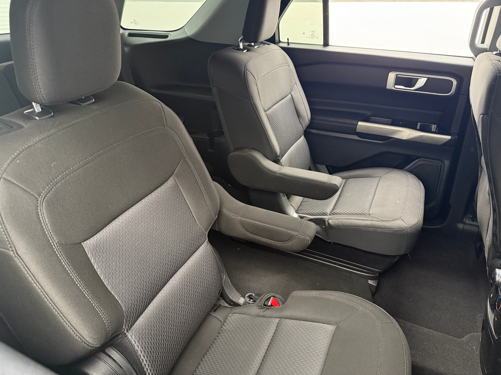 Thumbnail: 2022 Ford Explorer - 6