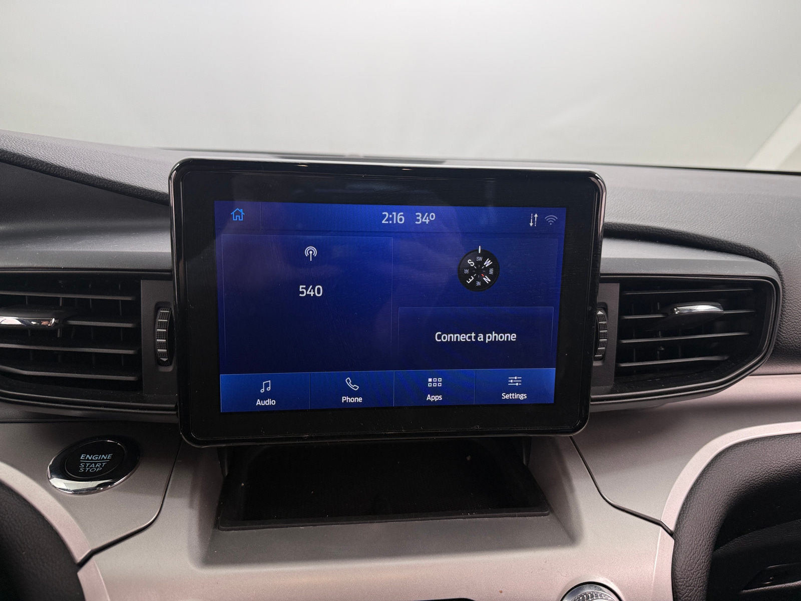 Thumbnail: 2022 Ford Explorer - 4