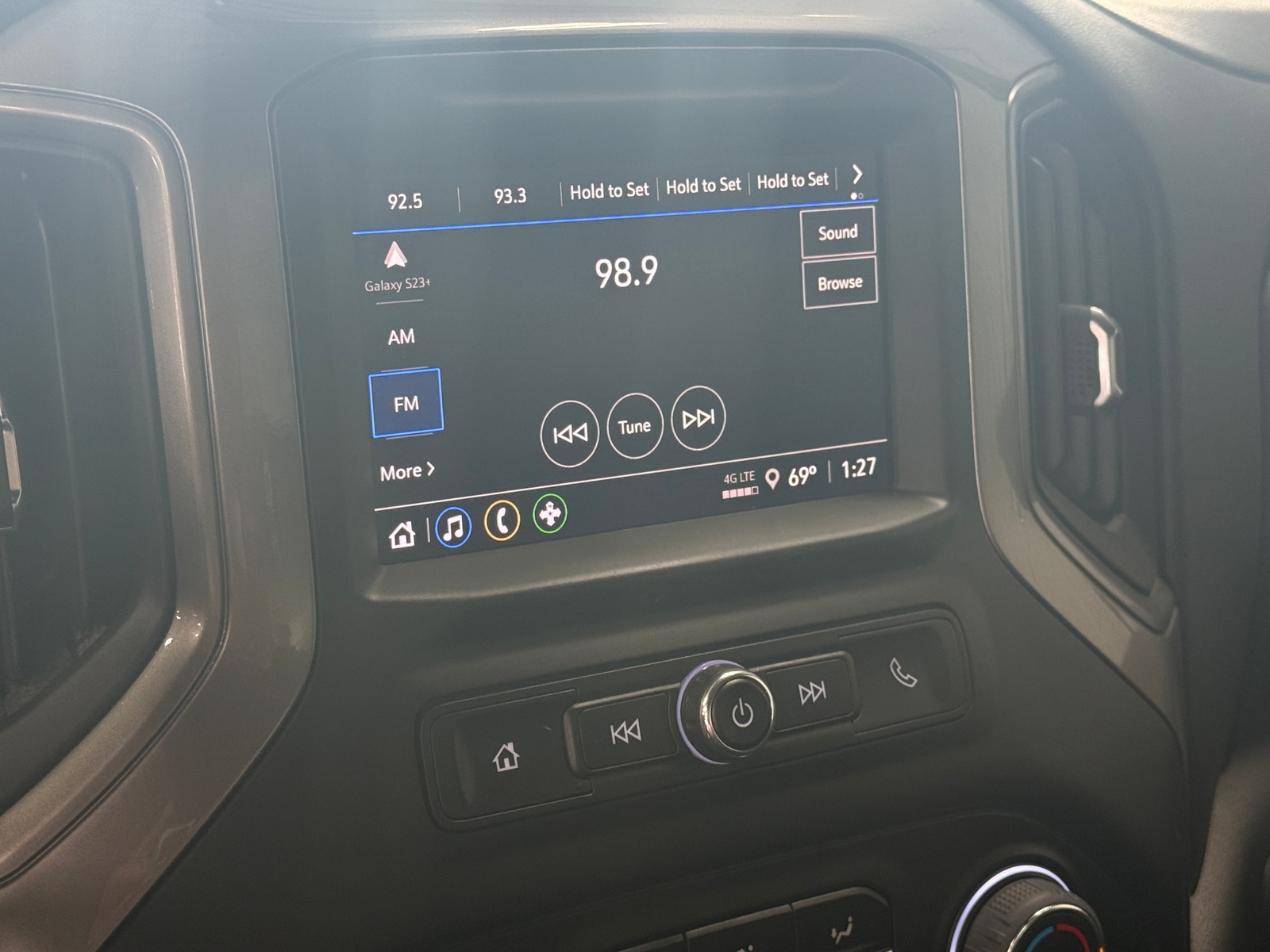 Thumbnail: 2025 Chevrolet Silverado 2500 - 3