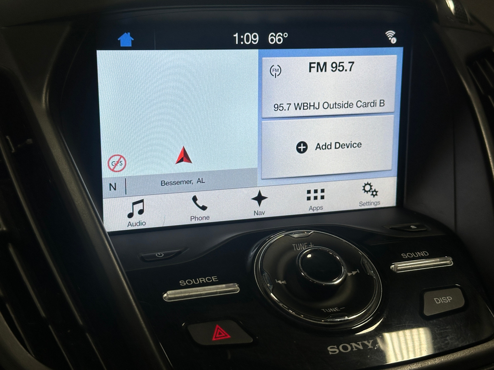 Thumbnail: 2017 Ford Escape - 3