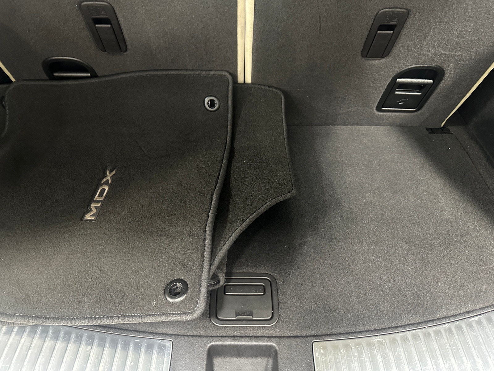 Thumbnail: 2020 Acura MDX - 6