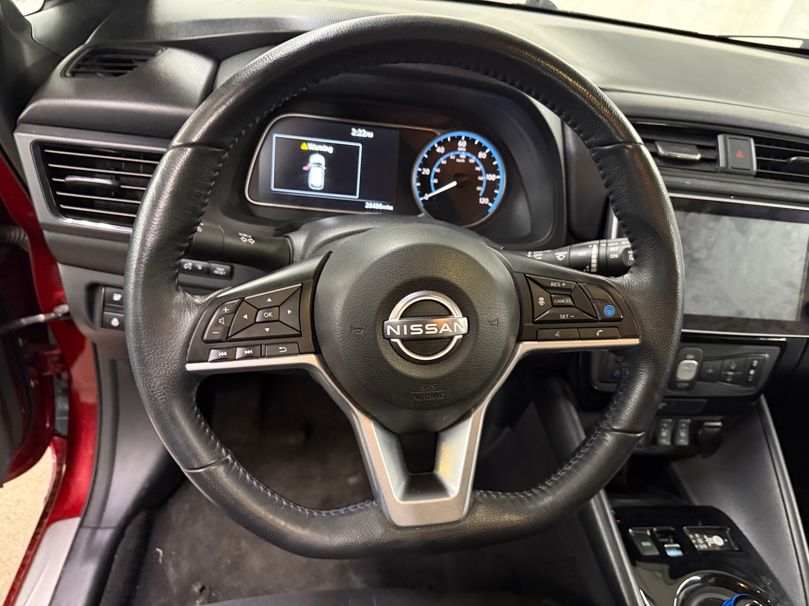 Thumbnail: 2023 Nissan Leaf - 5