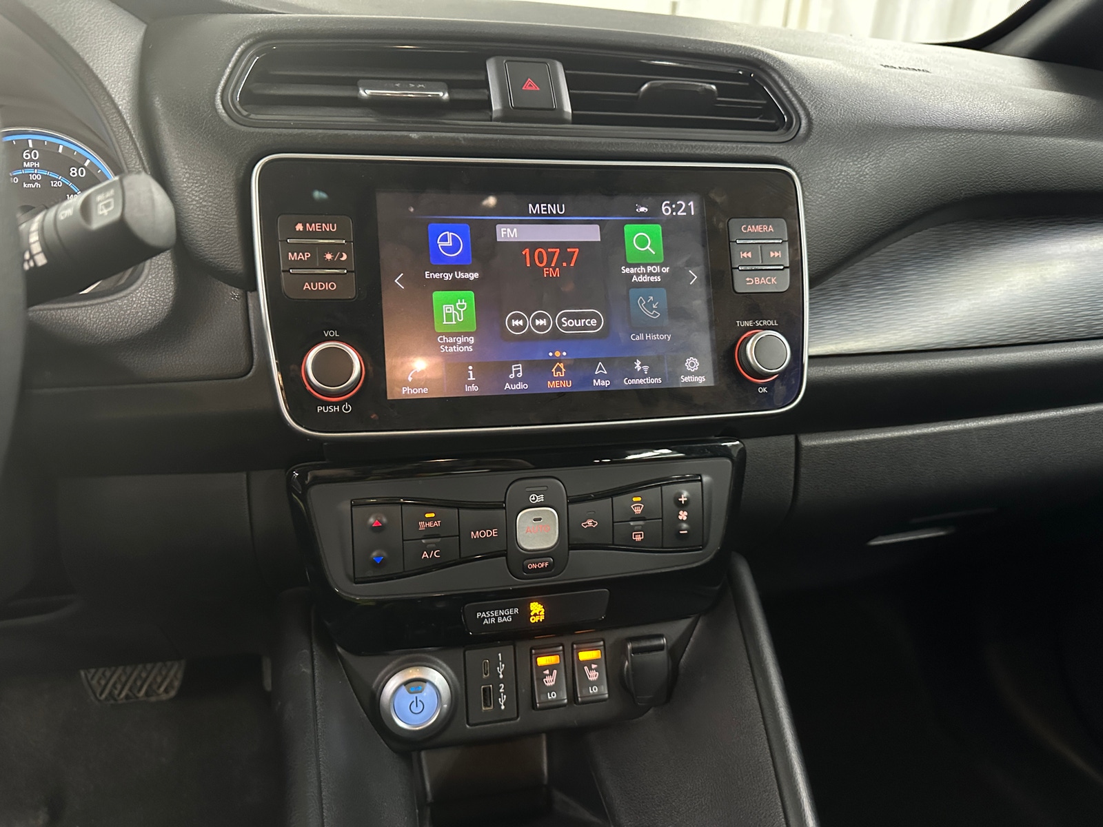 Thumbnail: 2023 Nissan Leaf - 4