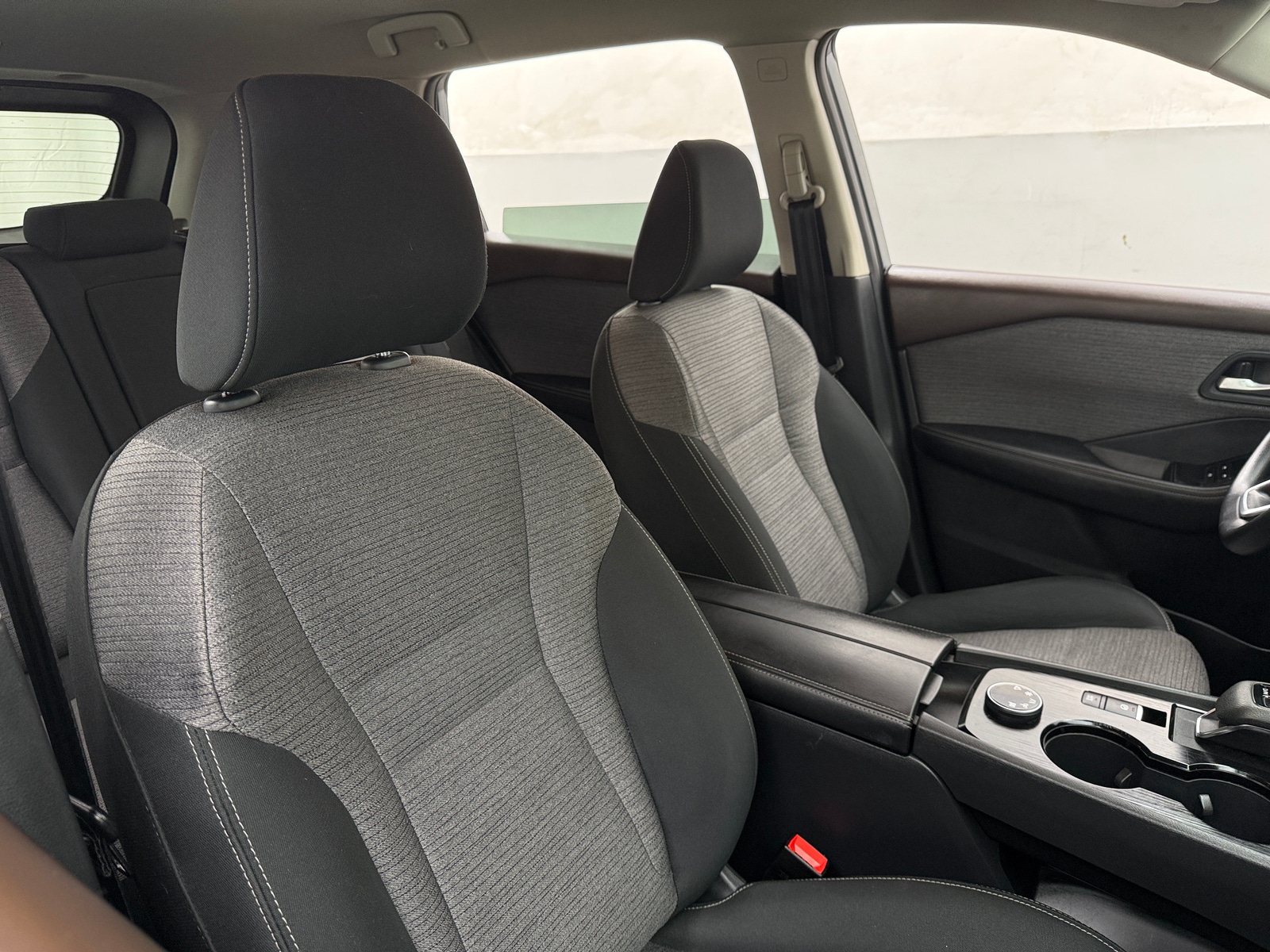 Thumbnail: 2022 Nissan Rogue - 2