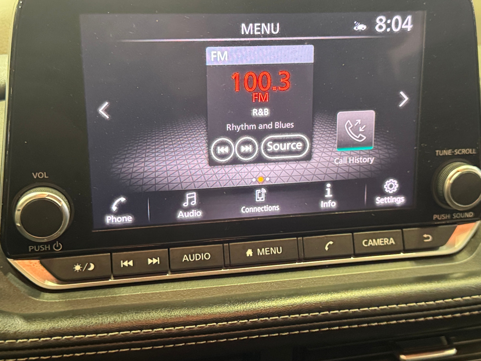 Thumbnail: 2022 Nissan Rogue - 4