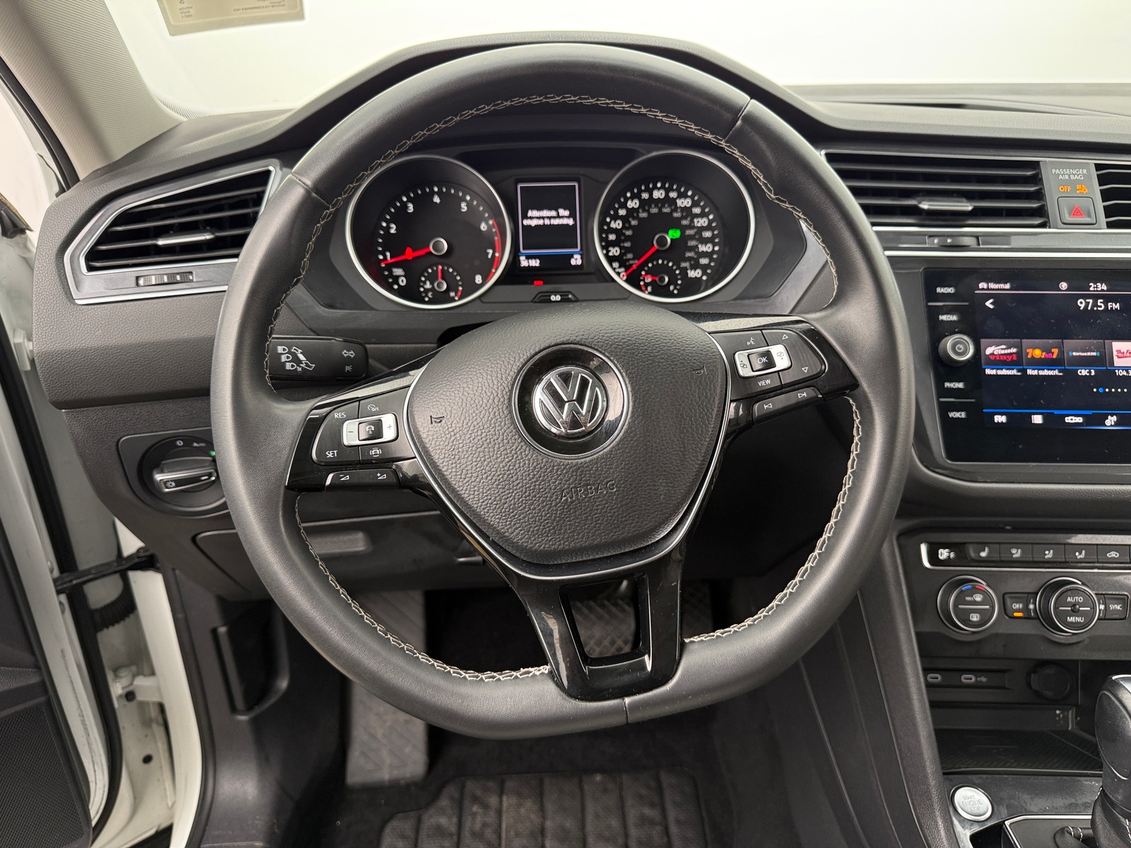 Thumbnail: 2021 Volkswagen Tiguan - 4