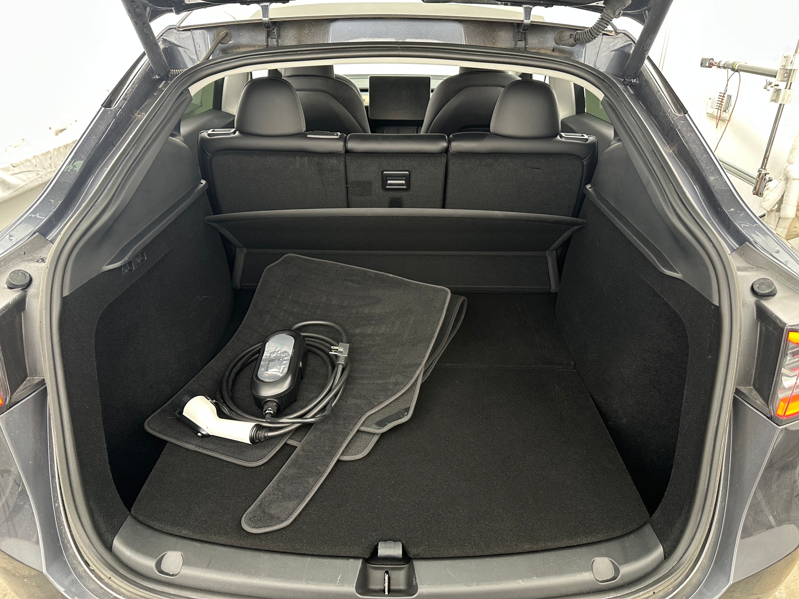 Thumbnail: 2023 Tesla Model Y - 6