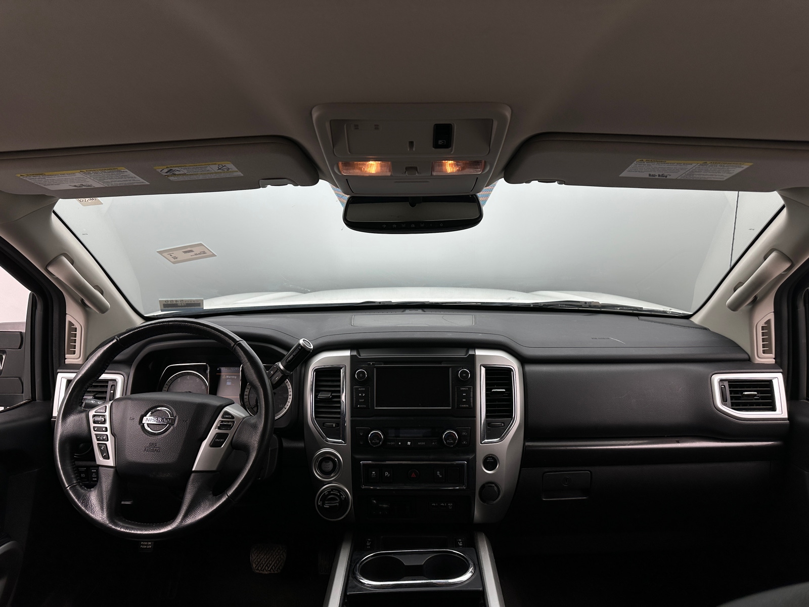 Thumbnail: 2019 Nissan Titan - 2