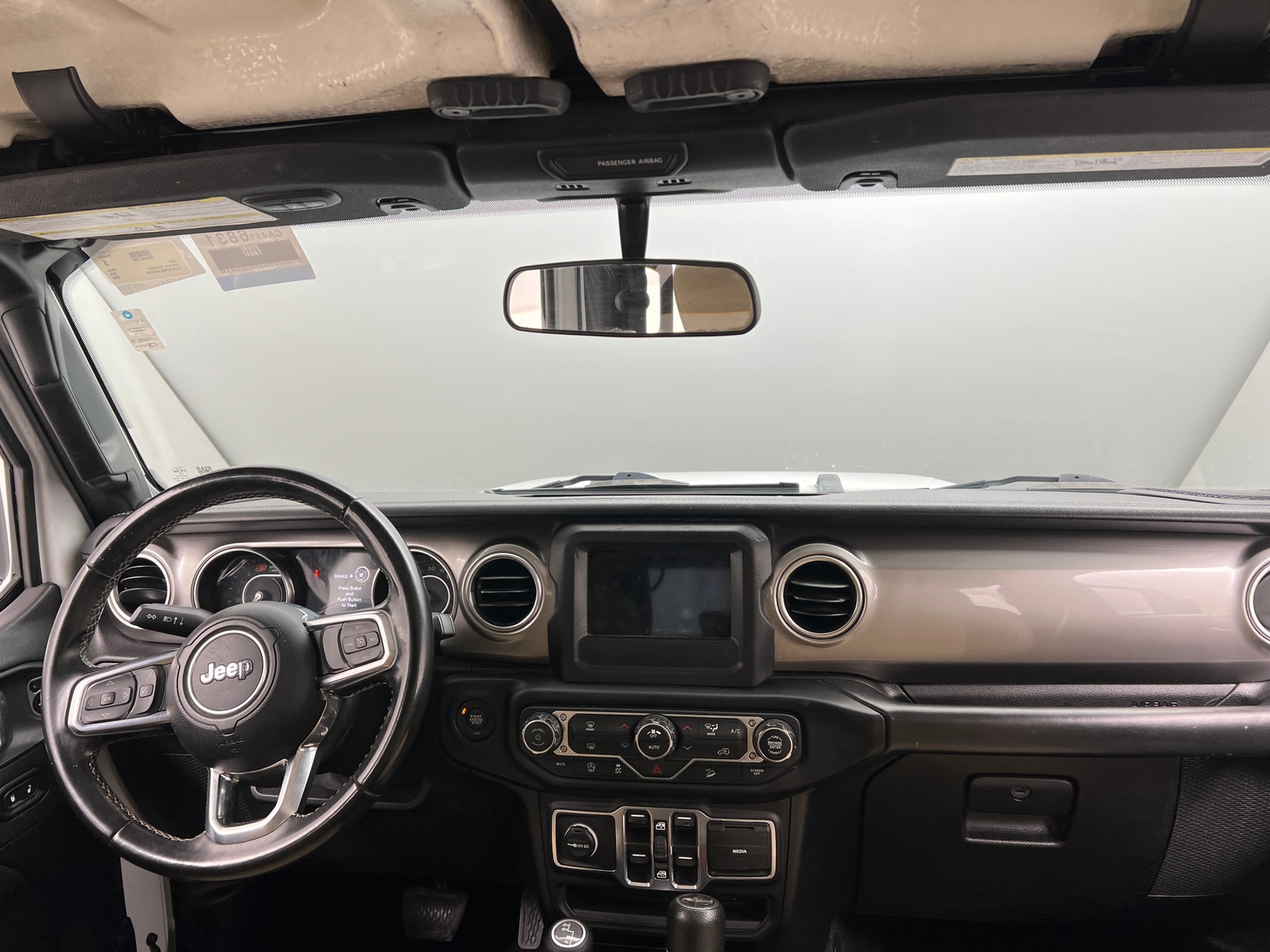 Thumbnail: 2020 Jeep Wrangler - 3