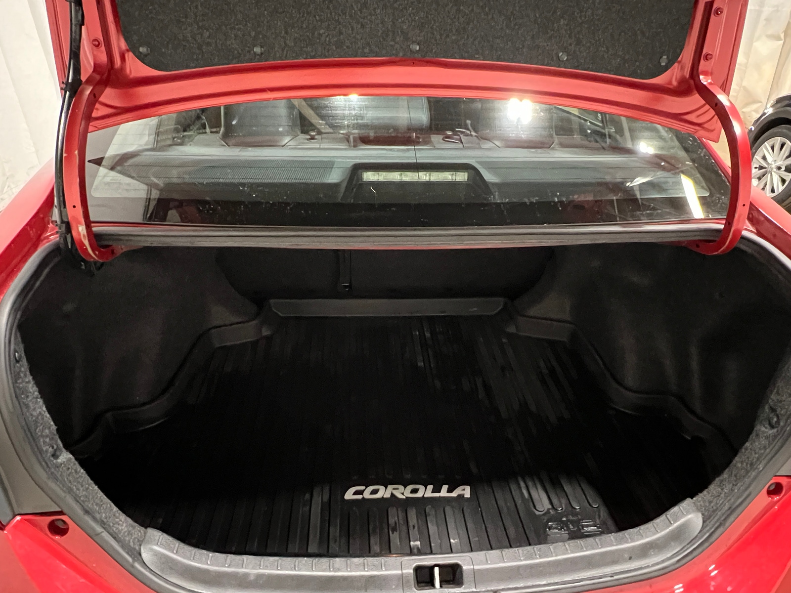 Thumbnail: 2018 Toyota Corolla - 7