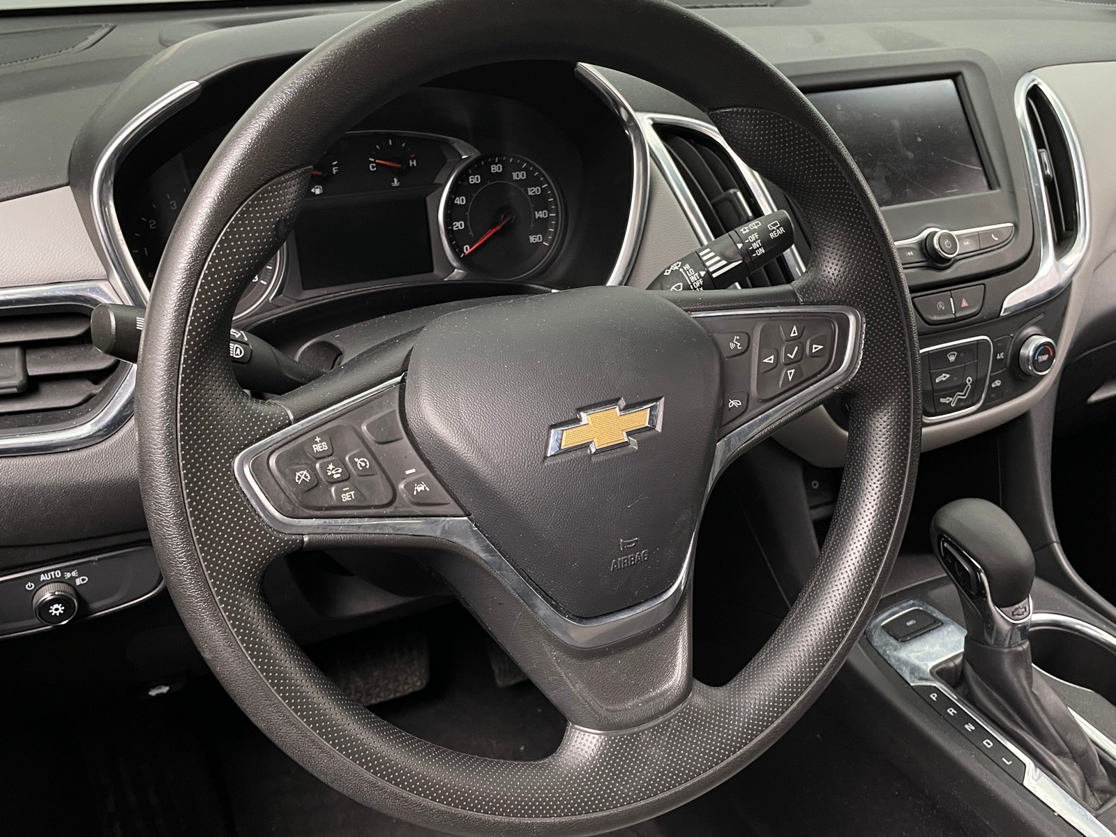 Thumbnail: 2023 Chevrolet Equinox - 5