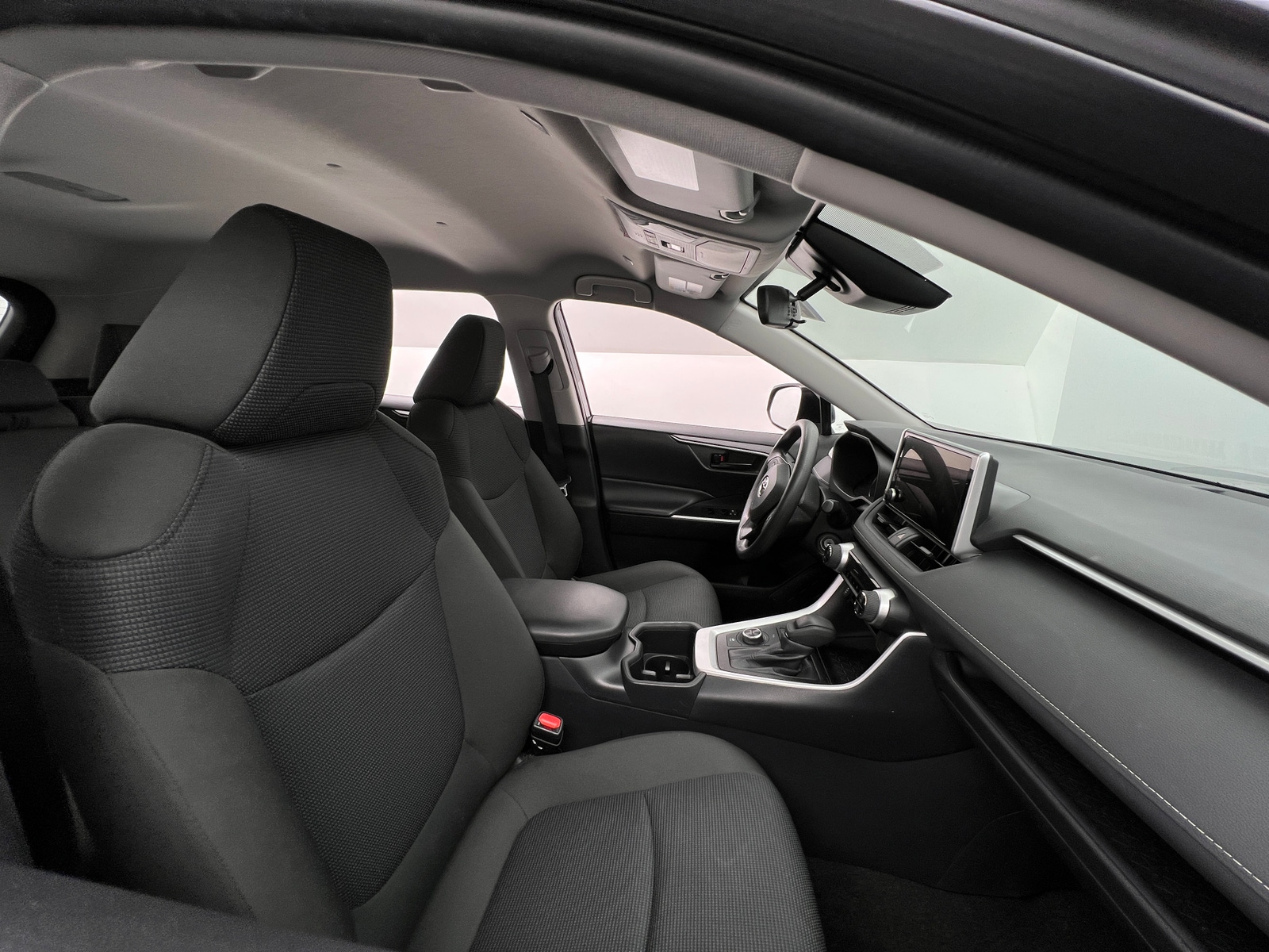 Thumbnail: 2025 Toyota RAV4 - 2