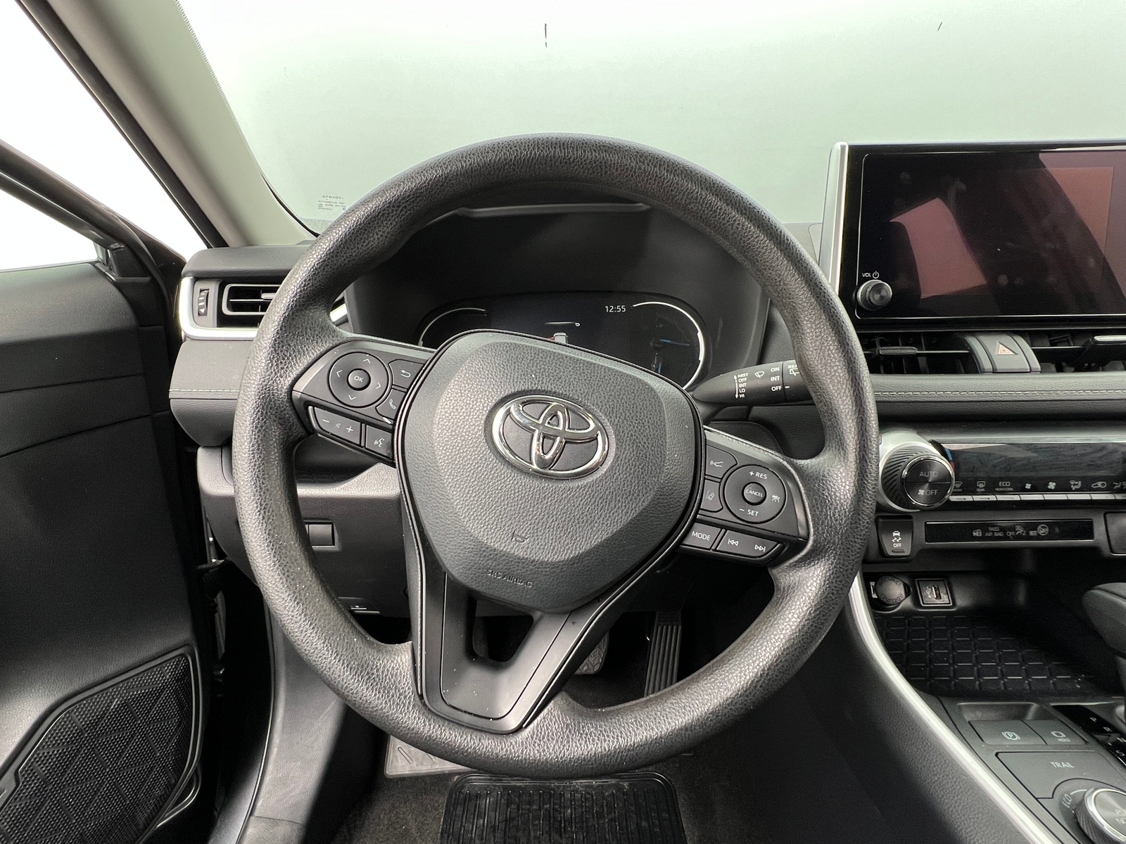 Thumbnail: 2025 Toyota RAV4 - 5