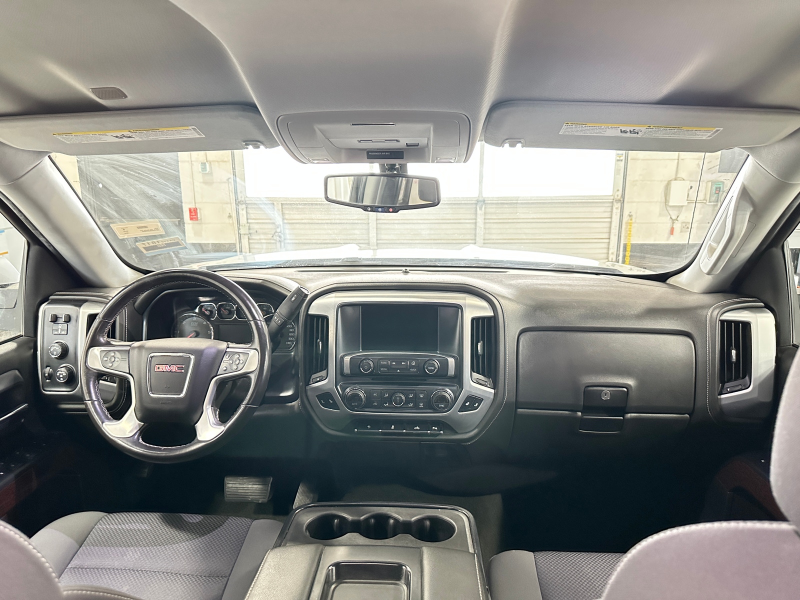 Thumbnail: 2018 GMC Sierra 1500 - 3