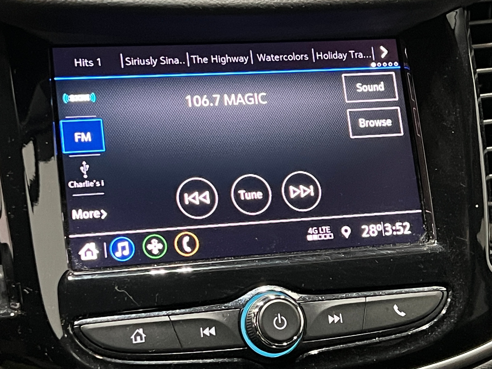 Thumbnail: 2020 Chevrolet Trax - 4