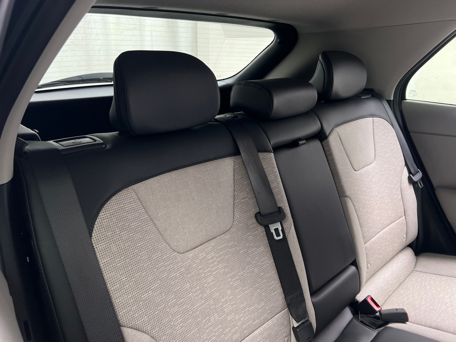 Thumbnail: 2024 Kia Niro - 6