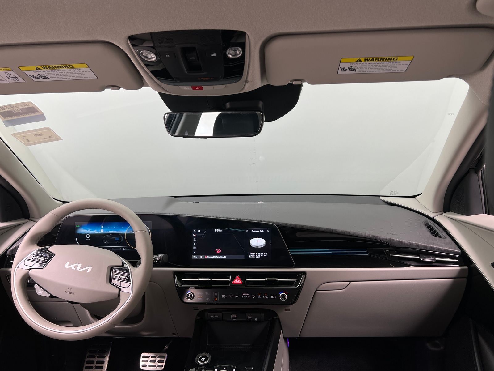 Thumbnail: 2024 Kia Niro - 3