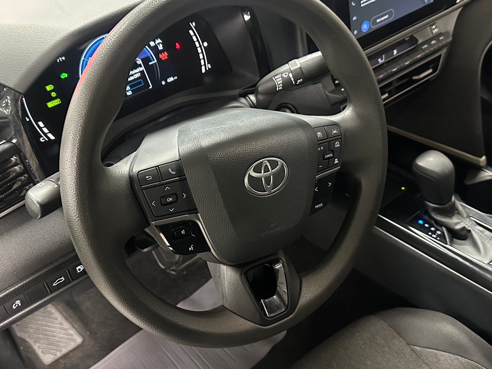 Thumbnail: 2025 Toyota Camry - 5