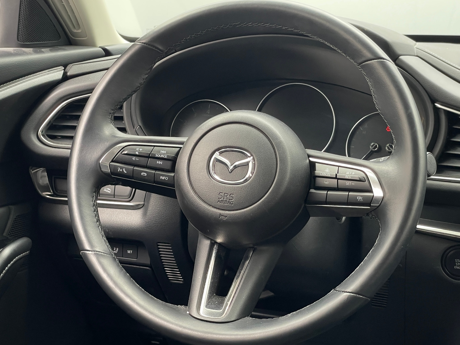 Thumbnail: 2025 Mazda CX-30 - 4