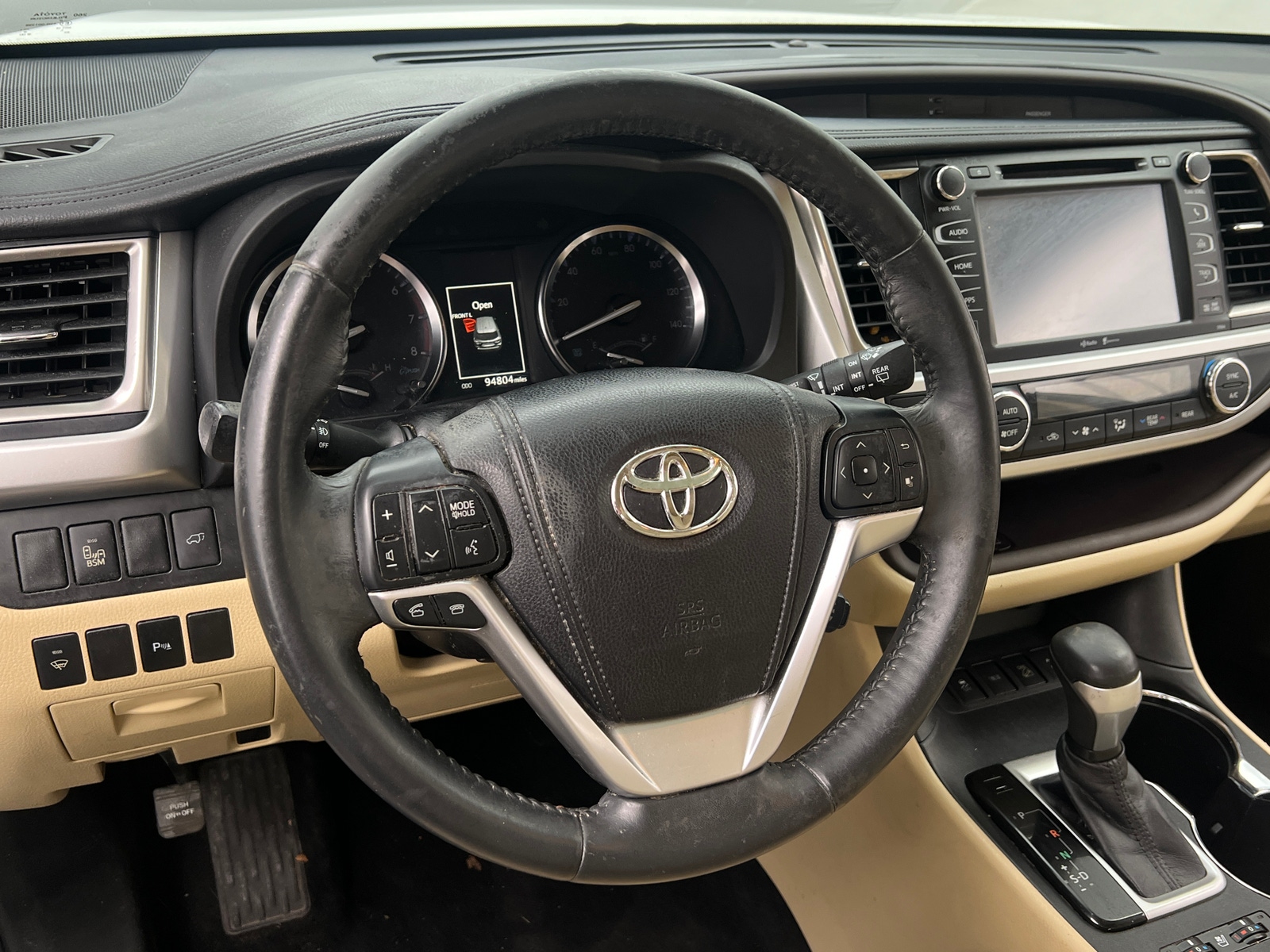 Thumbnail: 2014 Toyota Highlander - 4