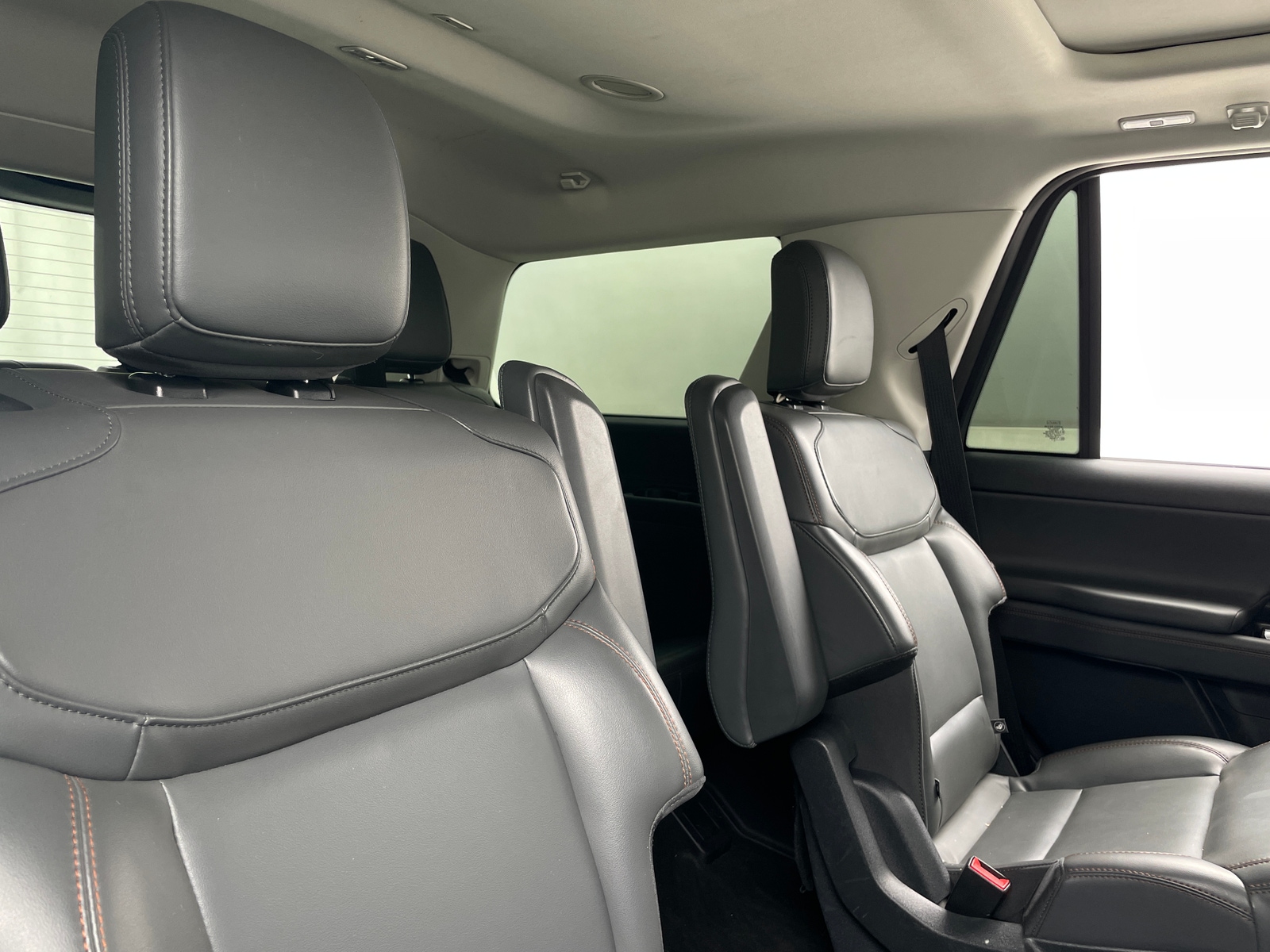 Thumbnail: 2025 Ford Expedition - 5