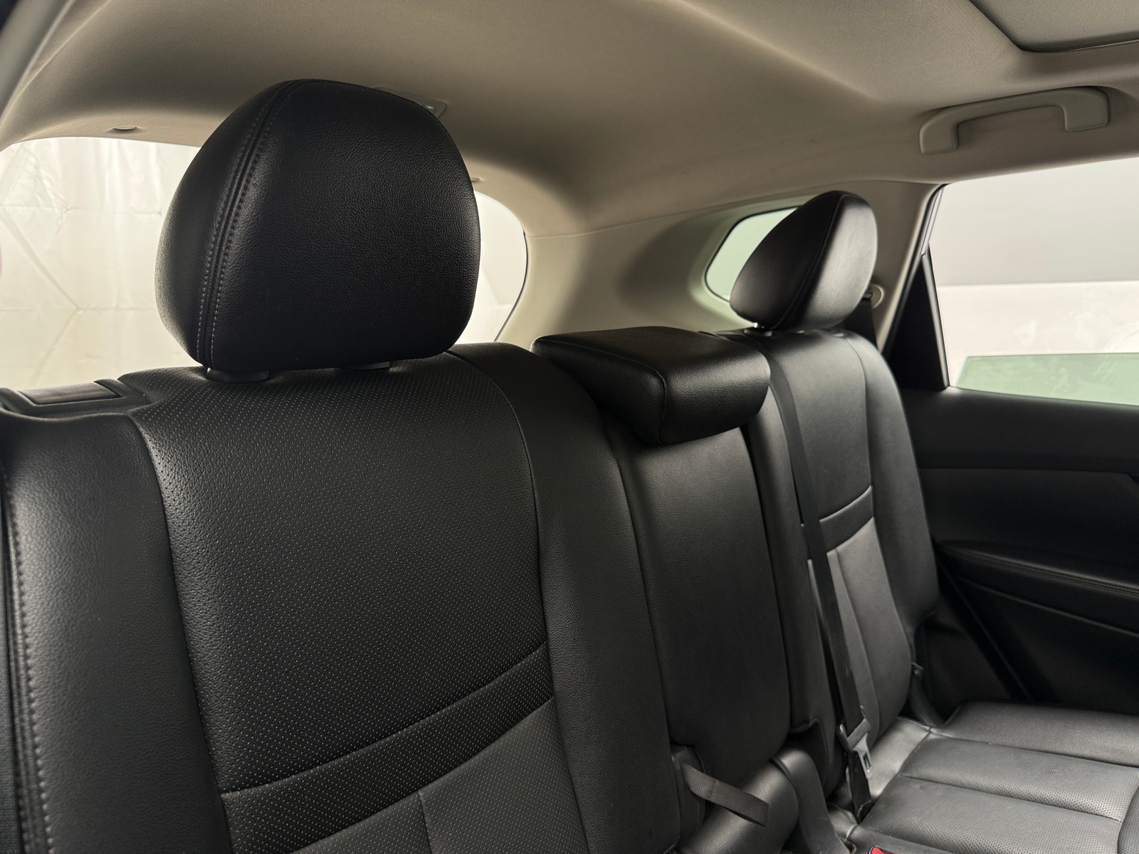 Thumbnail: 2017 Nissan Rogue - 5