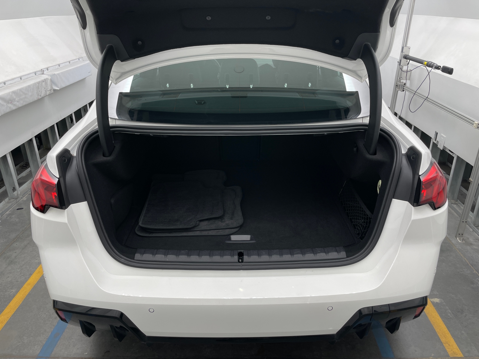 Thumbnail: 2025 BMW 2 Series - 6