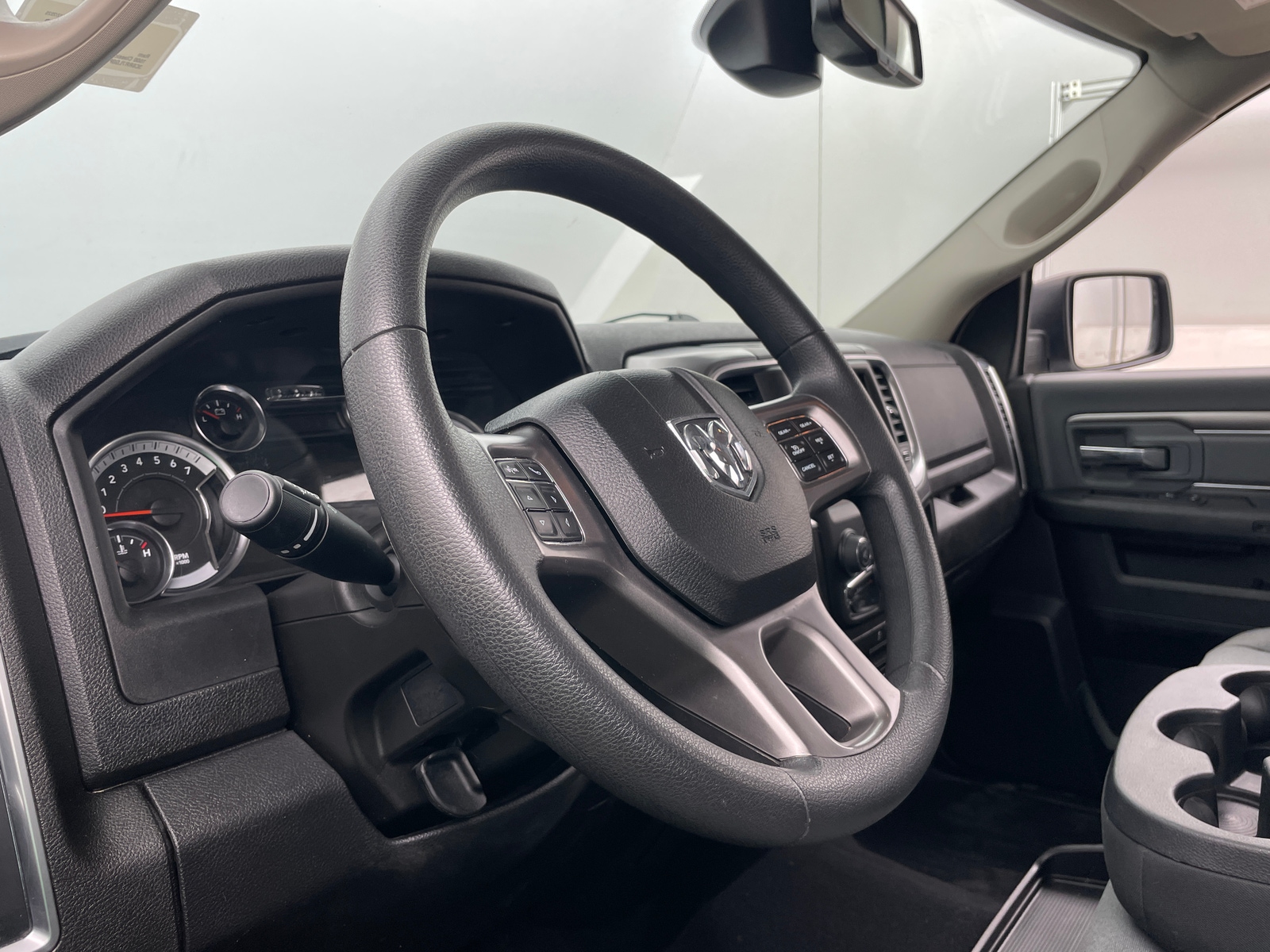 Thumbnail: 2023 RAM 1500 Classic - 5