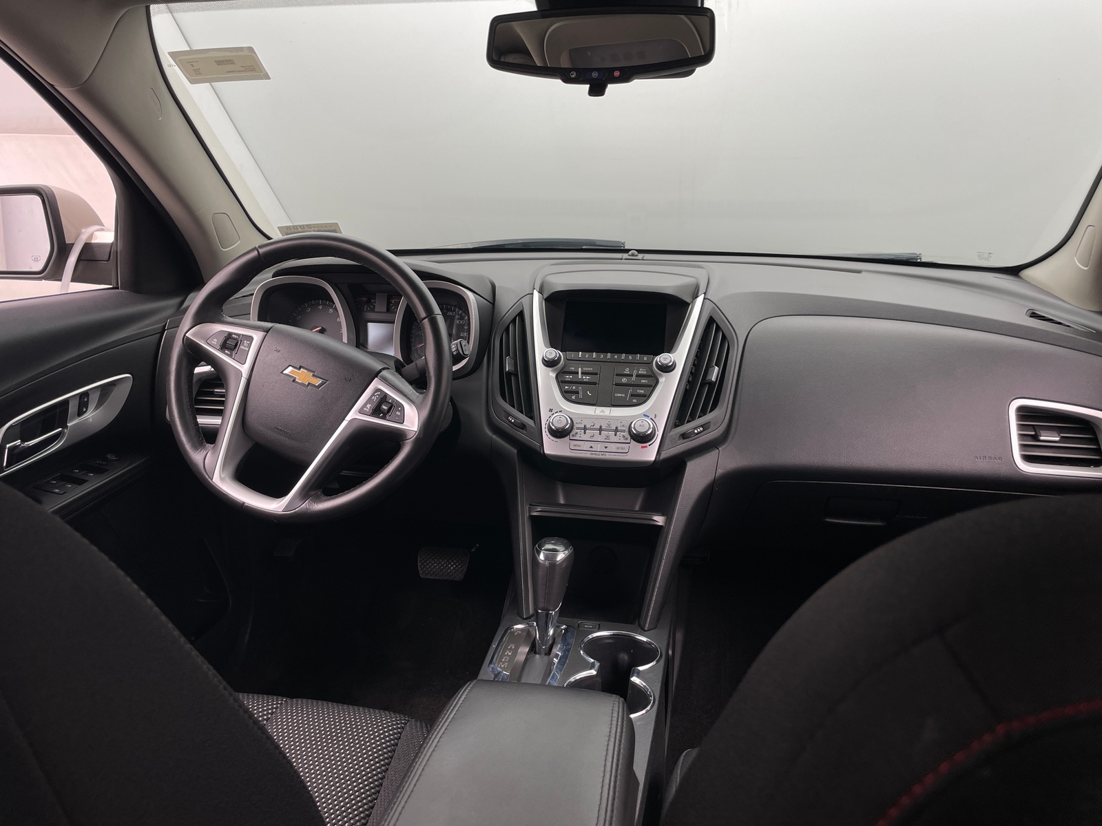 Thumbnail: 2016 Chevrolet Equinox - 3