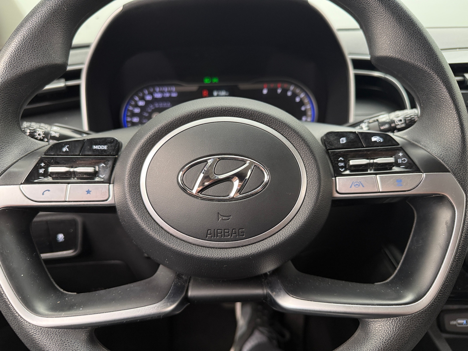 Thumbnail: 2022 Hyundai Tucson - 5