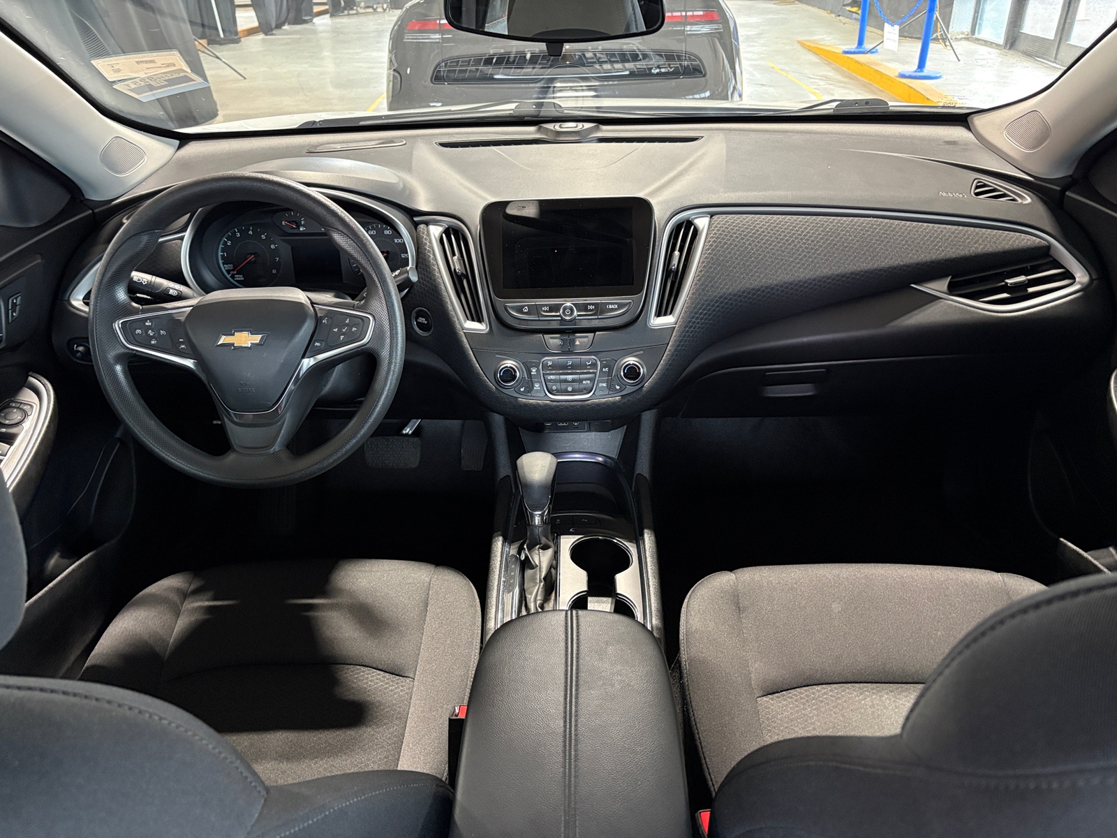 Thumbnail: 2024 Chevrolet Malibu - 3