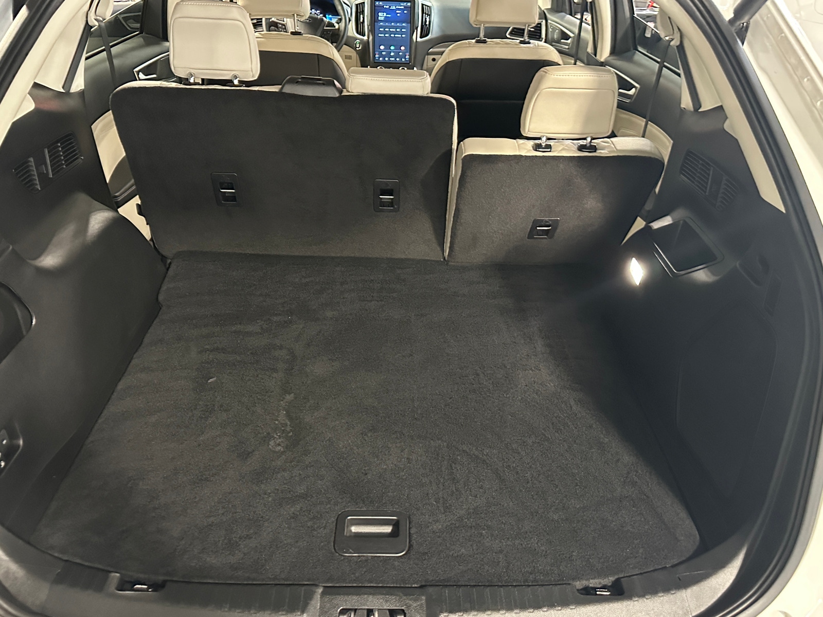 Thumbnail: 2024 Ford Edge - 6