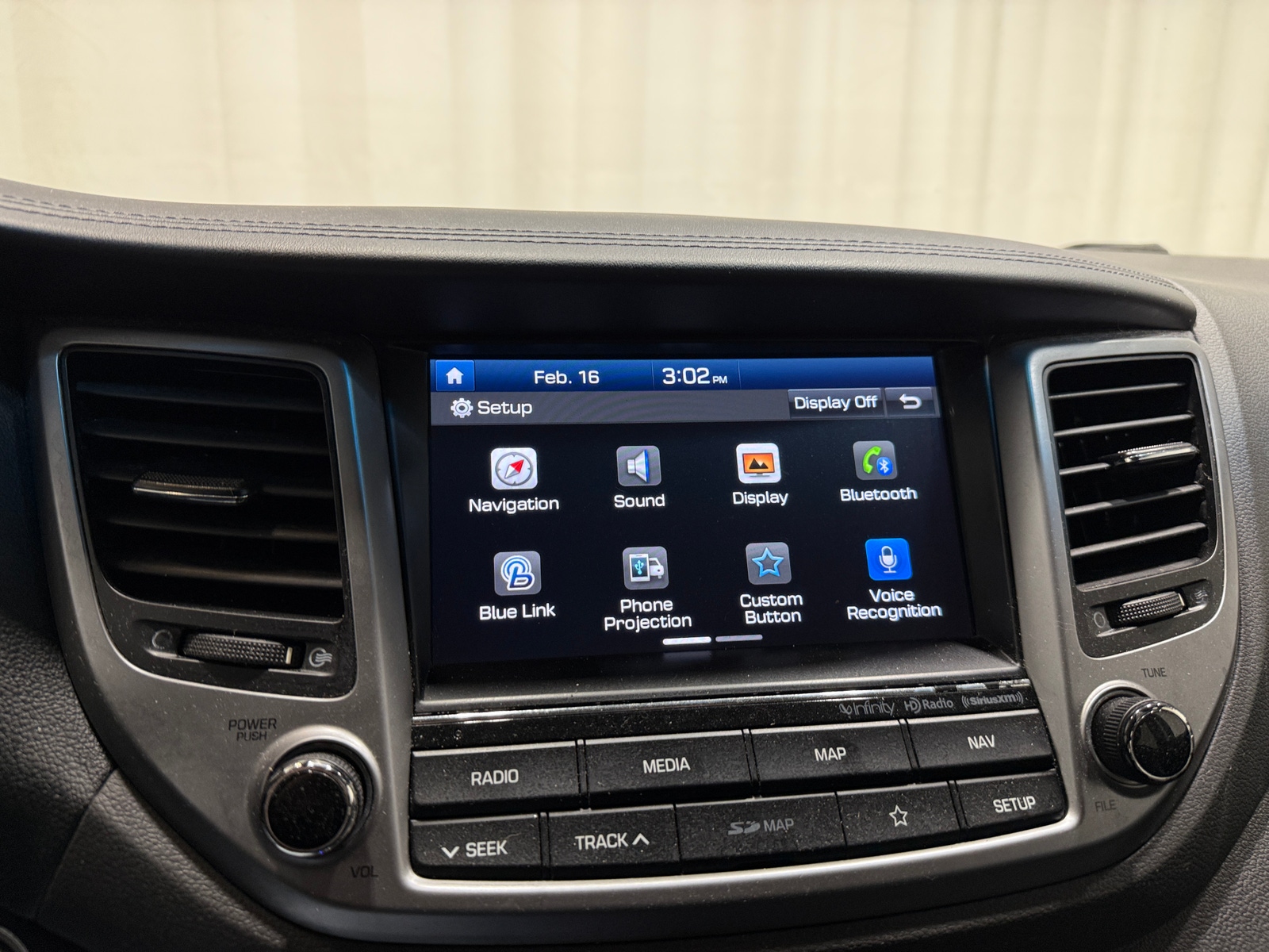 Thumbnail: 2018 Hyundai Tucson - 3