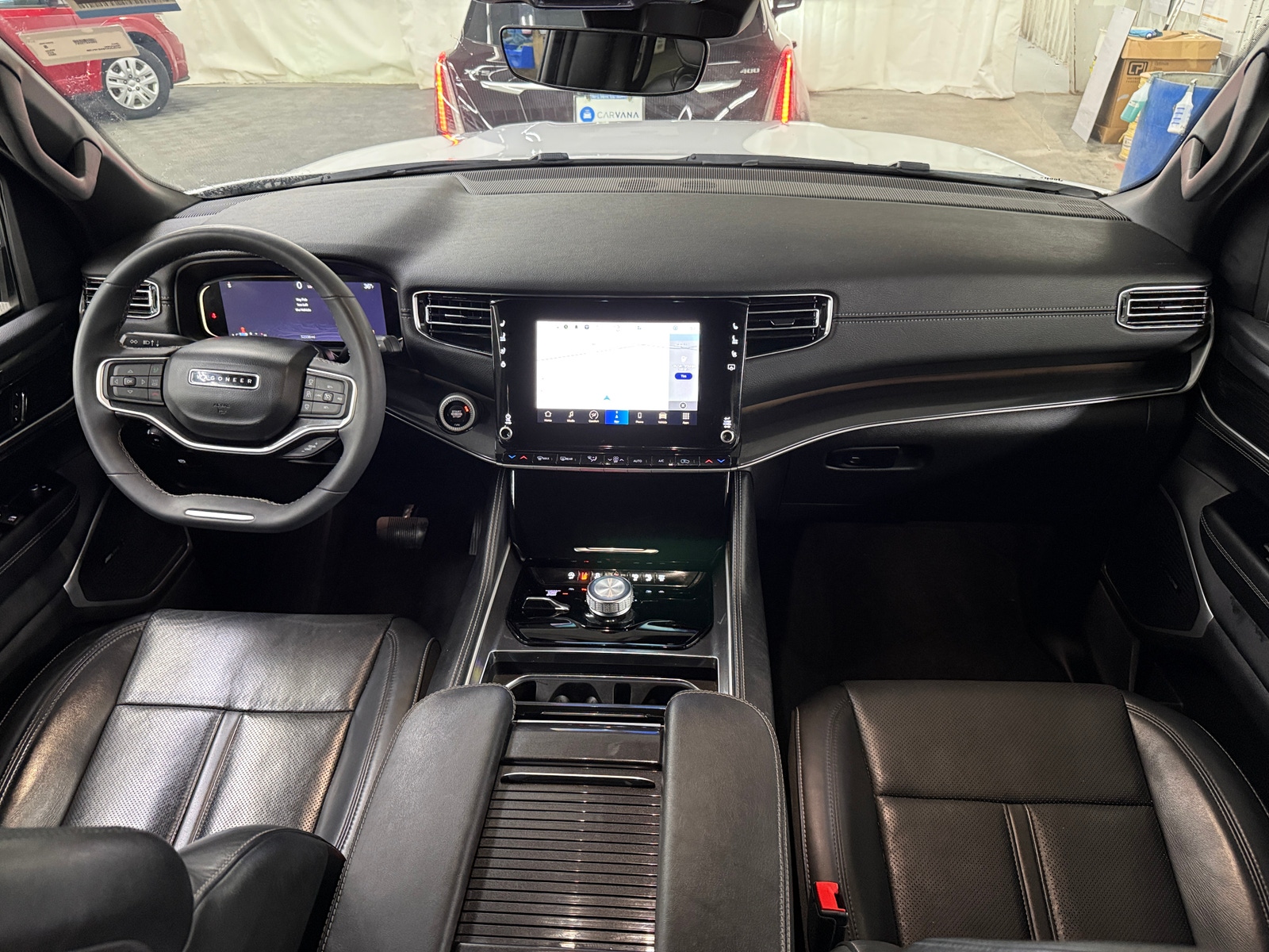 Thumbnail: 2022 Jeep Wagoneer - 2