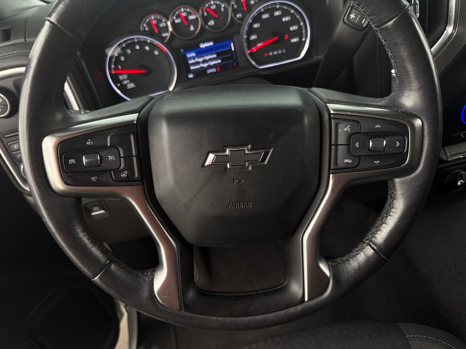 Thumbnail: 2019 Chevrolet Silverado 1500 - 5