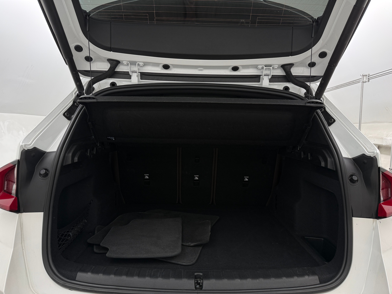 Thumbnail: 2025 BMW X1 - 6