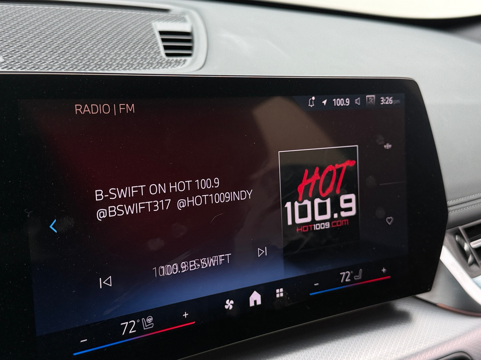 Thumbnail: 2025 BMW X1 - 3