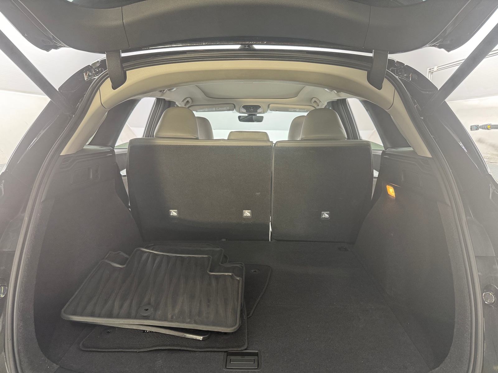 Thumbnail: 2023 INFINITI QX50 - 6