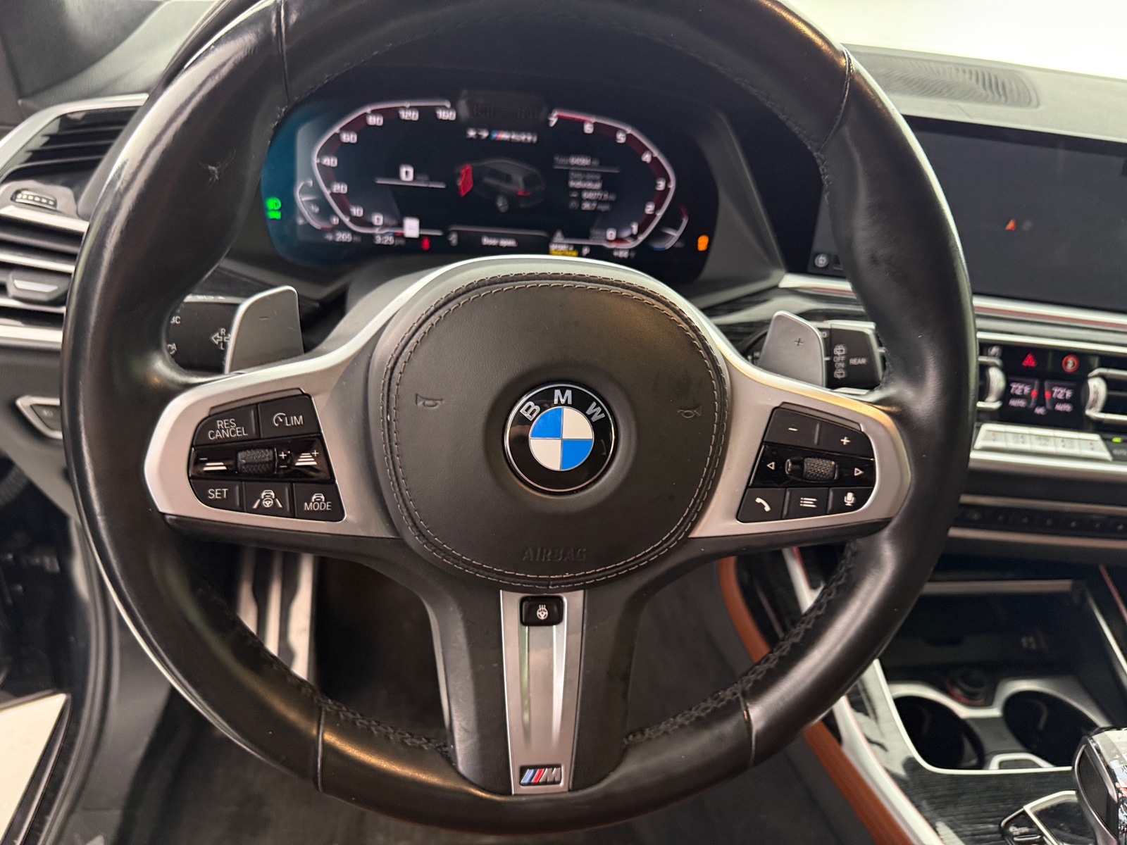 Thumbnail: 2021 BMW X7 - 4