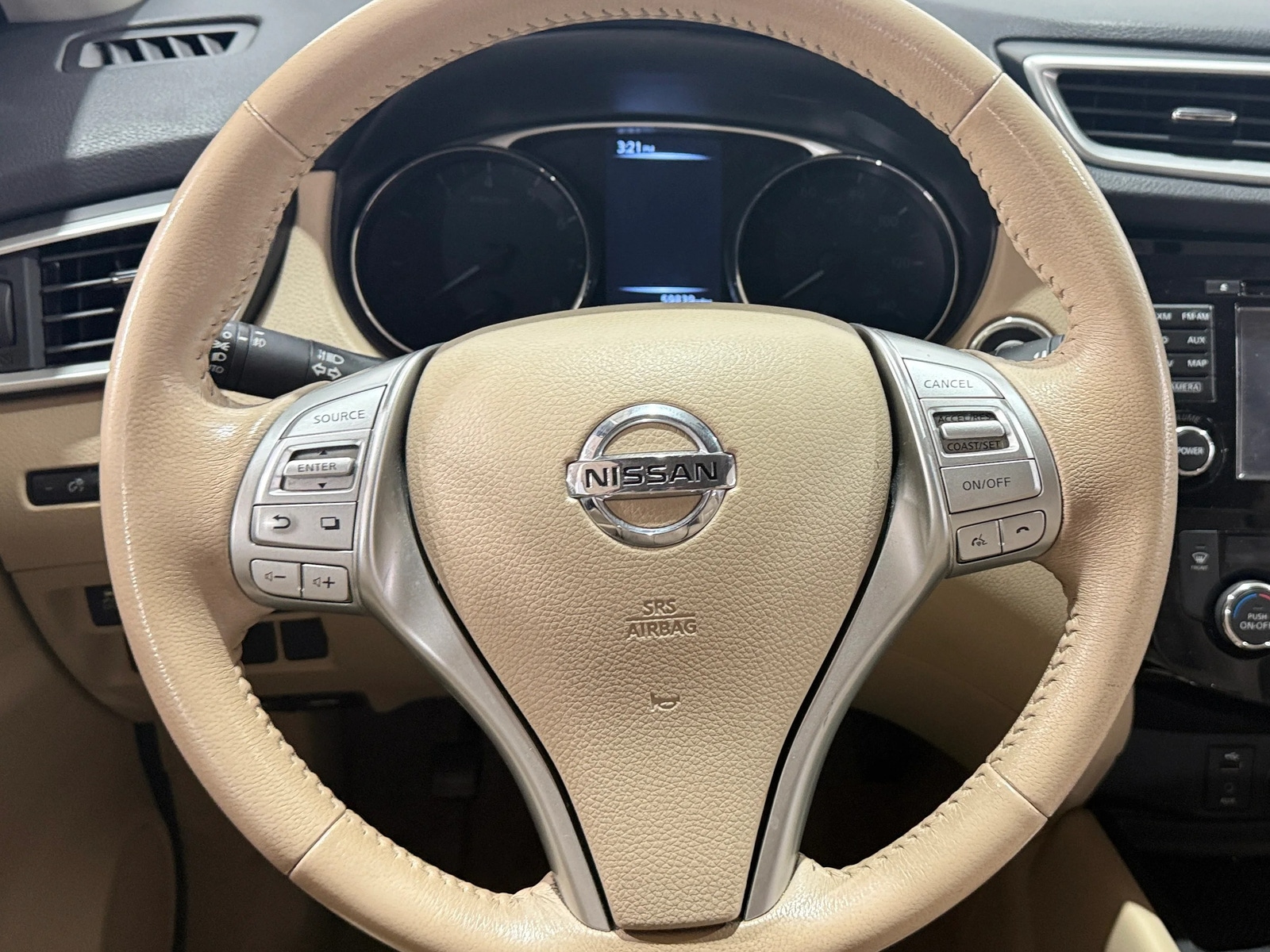 Thumbnail: 2015 Nissan Rogue - 4