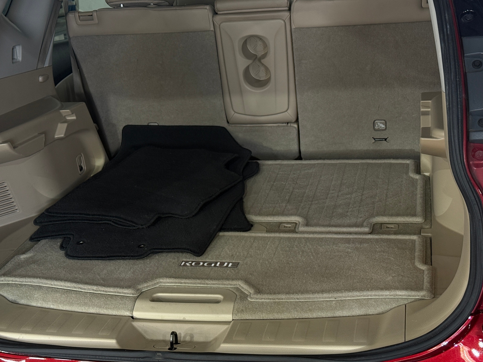 Thumbnail: 2015 Nissan Rogue - 6