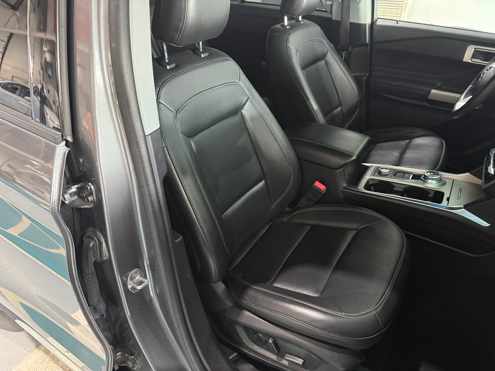 Thumbnail: 2023 Ford Explorer - 2