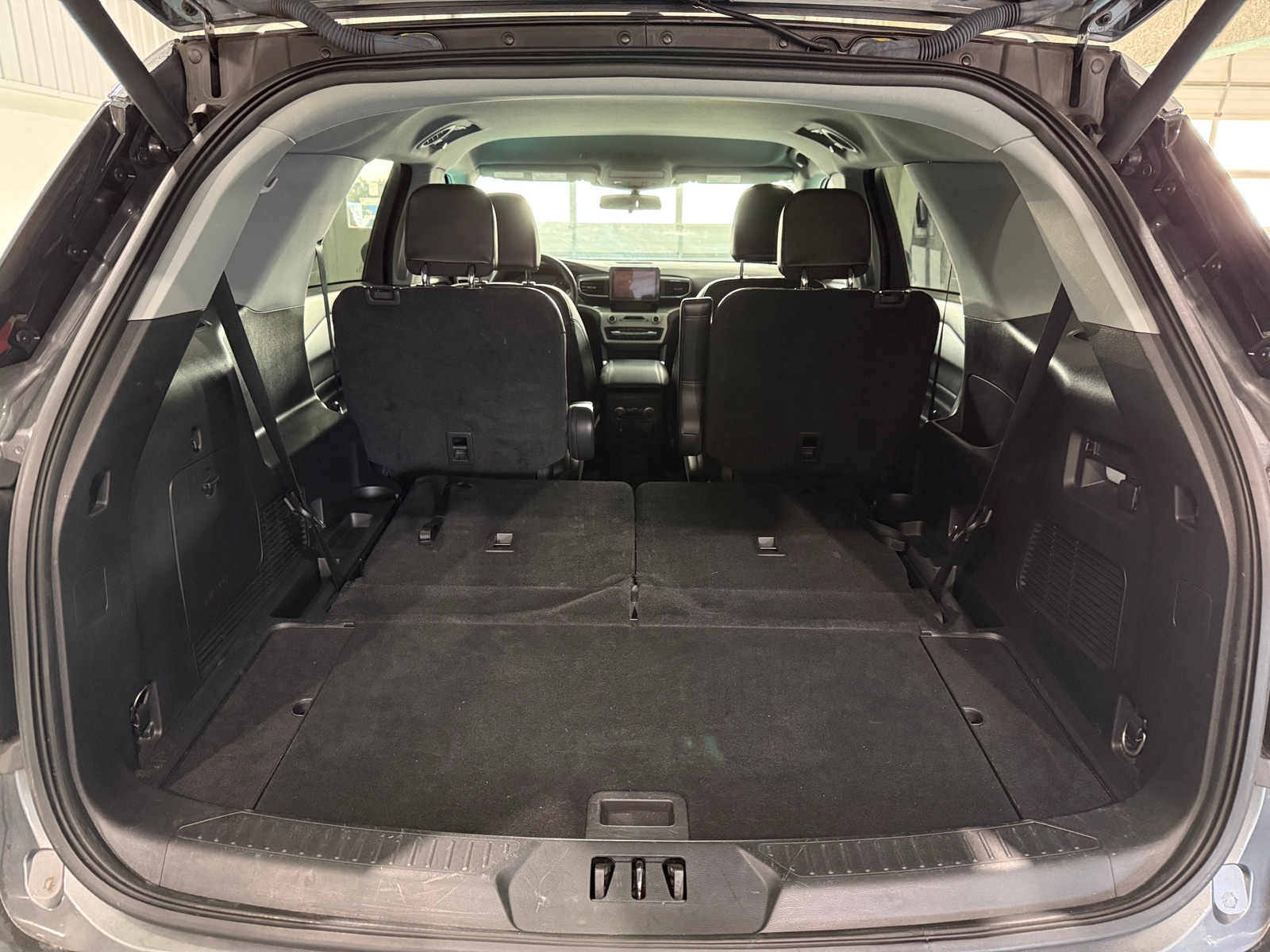 Thumbnail: 2023 Ford Explorer - 7