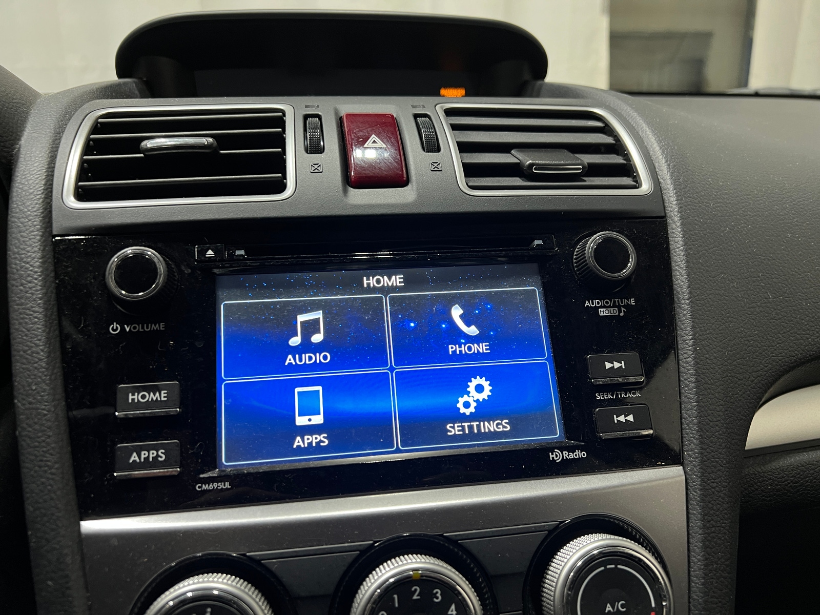 Thumbnail: 2017 Subaru Crosstrek - 4