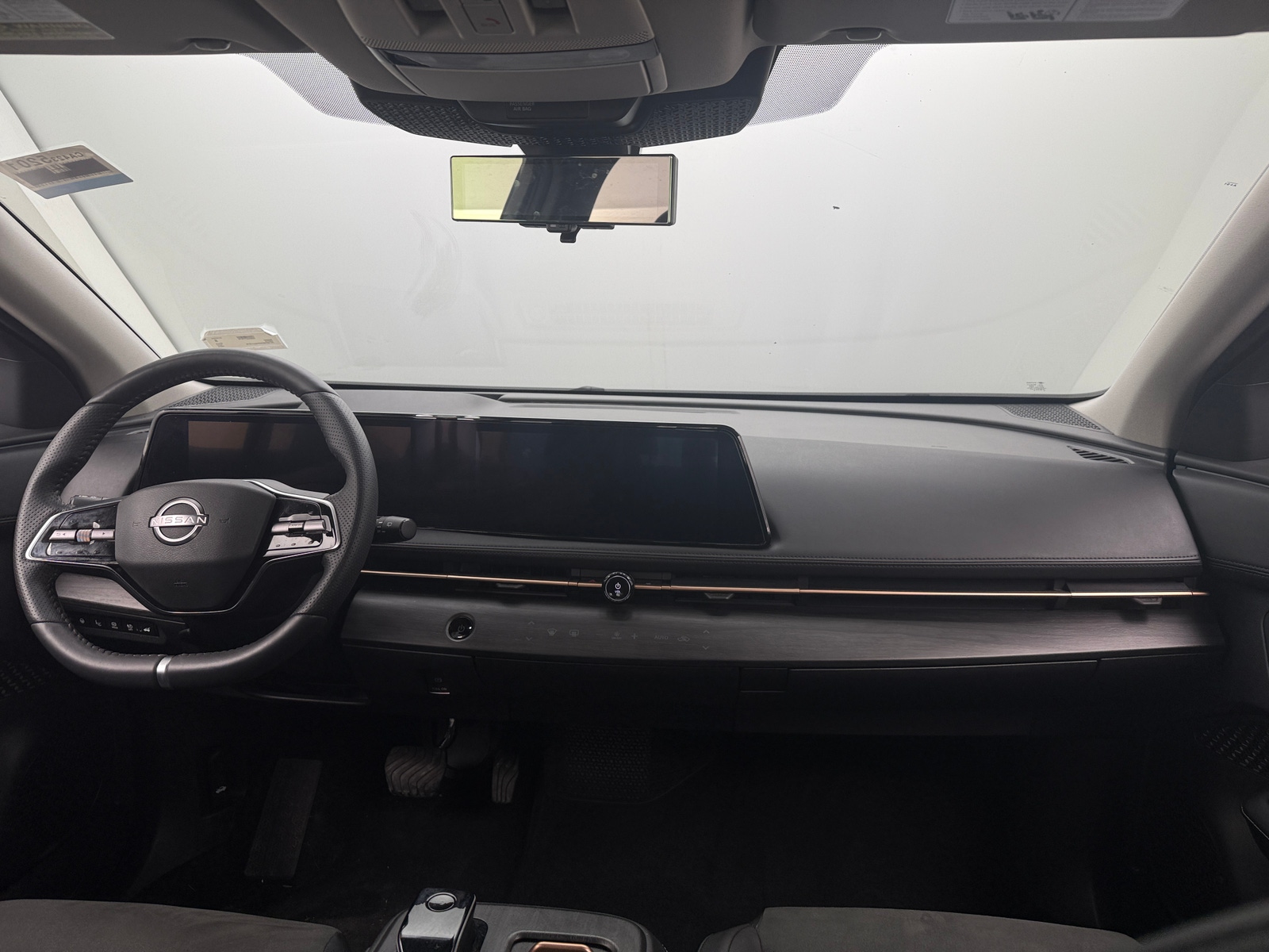 Thumbnail: 2023 Nissan Ariya - 3